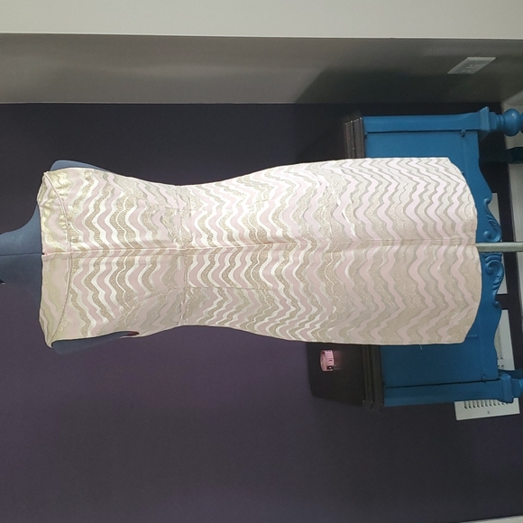 Lilly Pulitzer Adelia Dress - Picture 2 of 15